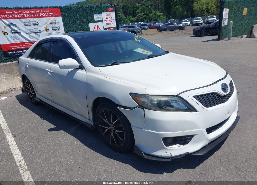 2011 TOYOTA CAMRY SE VIN: 4T1BF3EK2BU593418