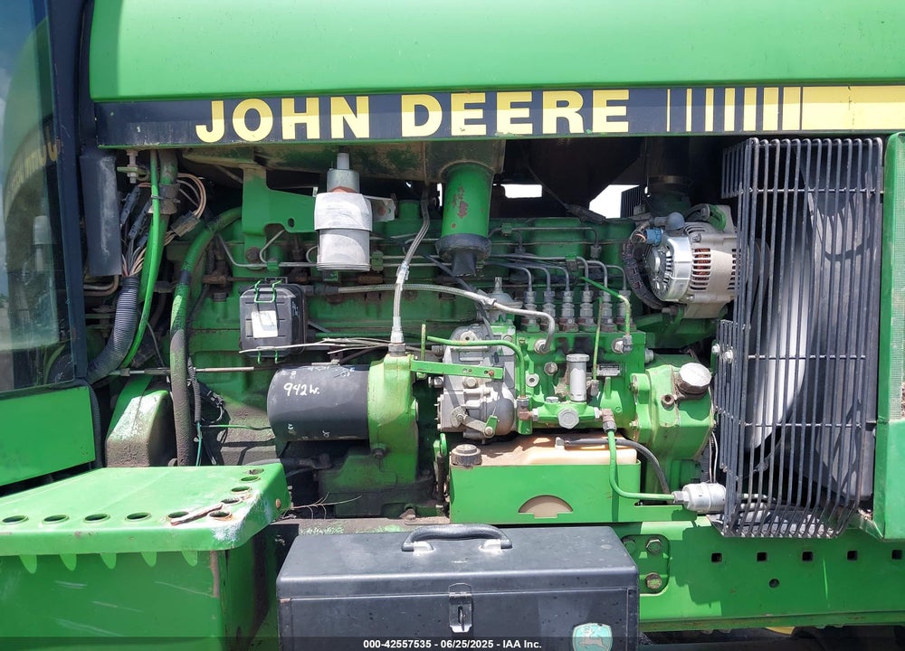 1991 JOHN DEERE 4955 TRACTOR VIN: RW4955P008599