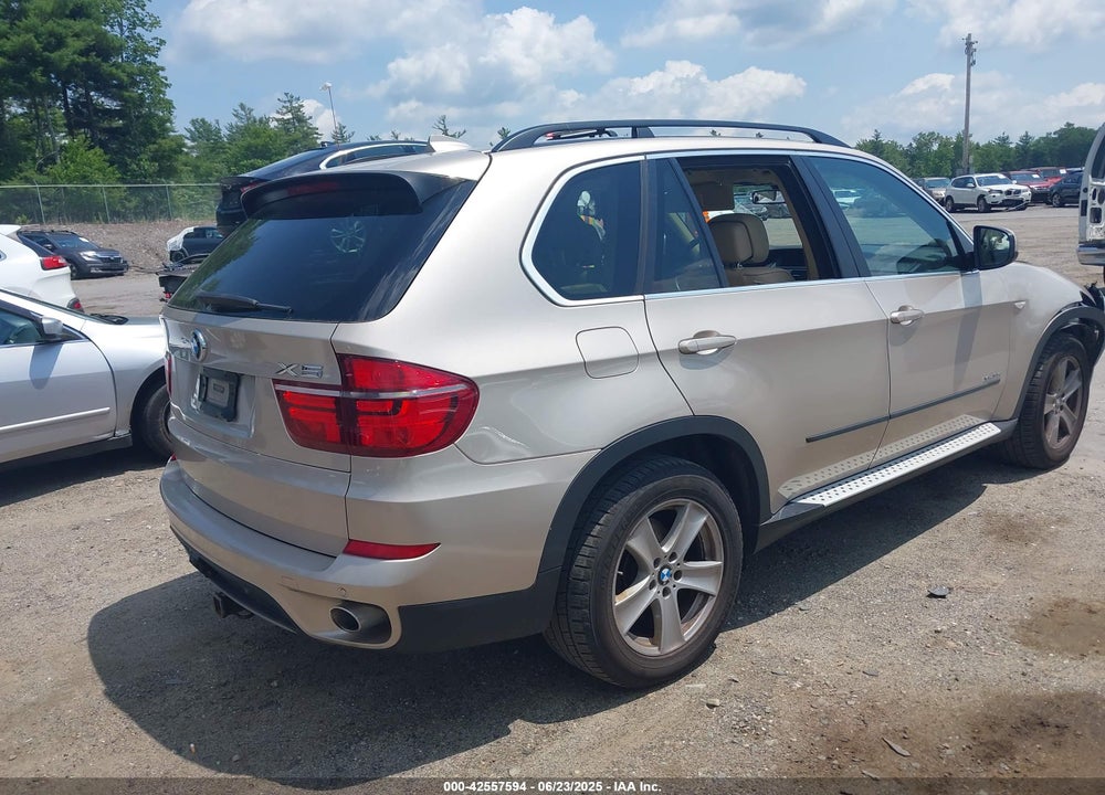 2013 BMW X5 VIN: 5UXZW0C52D0B95023