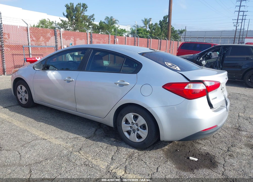 2016 KIA FORTE VIN: KNAFK4A61G5520247