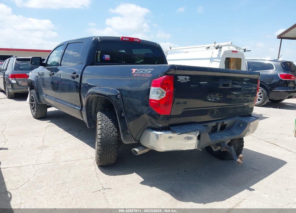 2016 TOYOTA TUNDRA SR5 5.7L V8 VIN: 5TFDW5F12GX538875