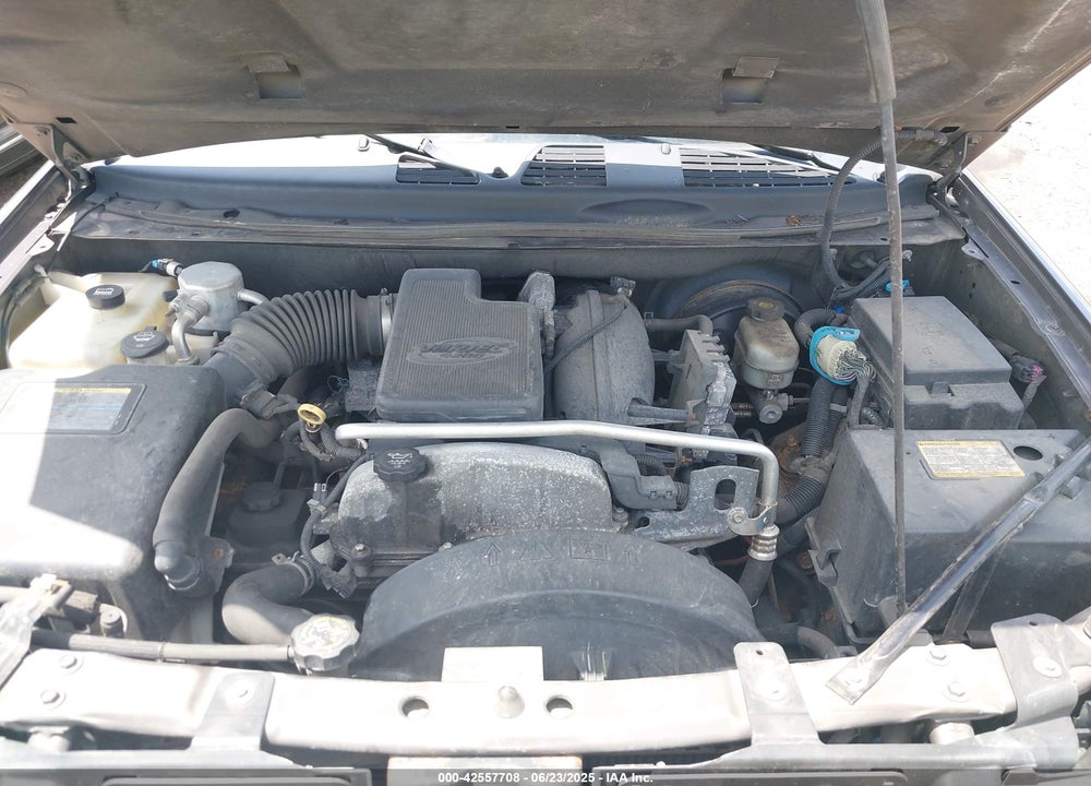2008 GMC ENVOY VIN: 1GKDT13S882234175