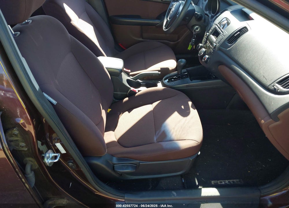 2010 KIA FORTE EX VIN: KNAFU4A2XA5236484