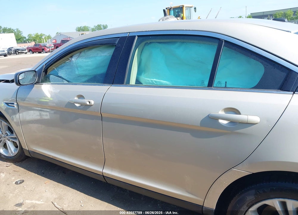 2017 FORD TAURUS VIN: 1FAHP2D82HG110499