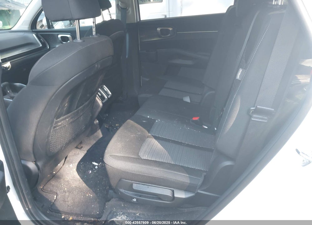 2025 KIA SORENTO VIN: 5XYRG4JC7SG318052