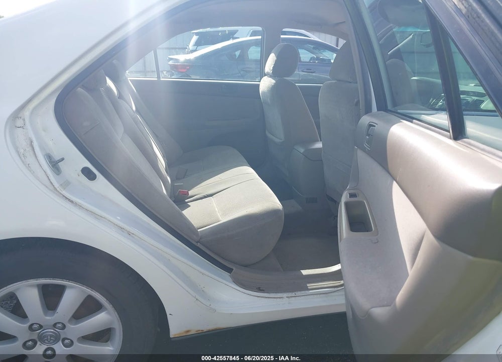 2002 TOYOTA CAMRY LE VIN: 4T1BE32K42U025128