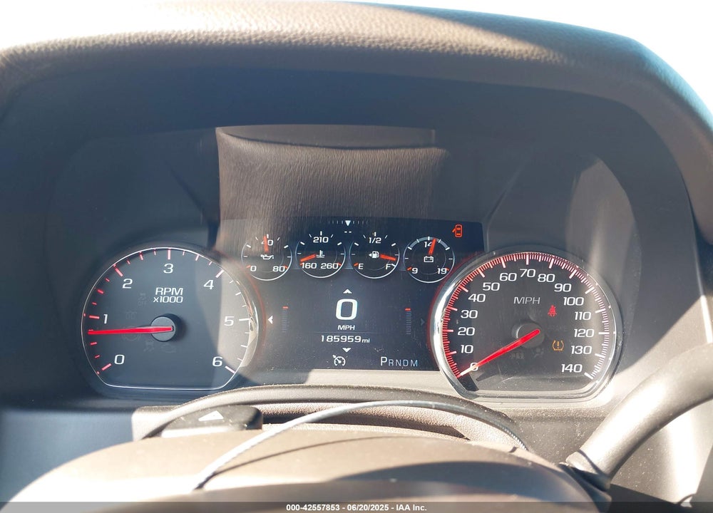2015 GMC YUKON XL 1500 VIN: 1GKS2JKJ3FR291696