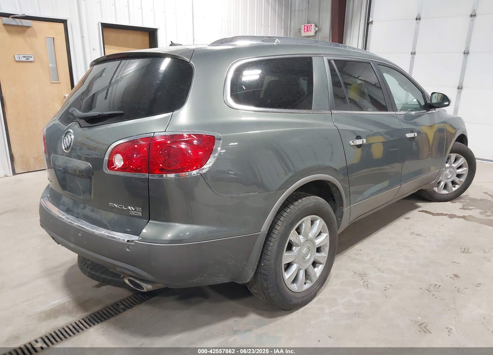 2011 BUICK ENCLAVE VIN: 5GAKVBED0BJ251679