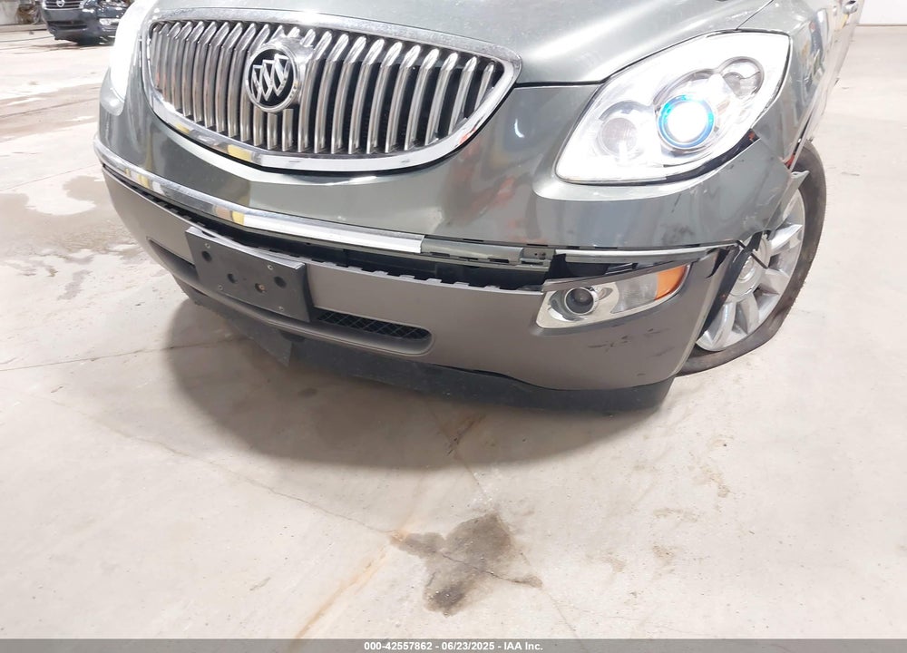2011 BUICK ENCLAVE VIN: 5GAKVBED0BJ251679