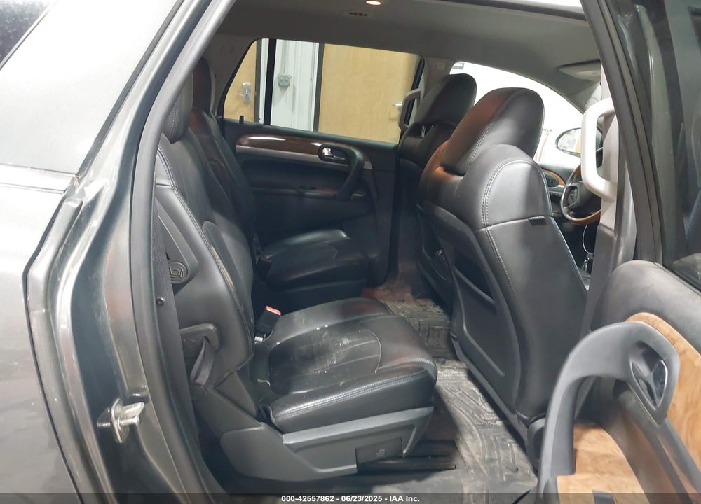 2011 BUICK ENCLAVE VIN: 5GAKVBED0BJ251679