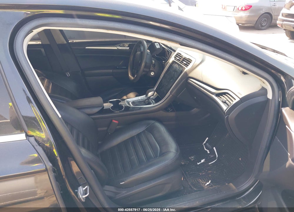 2014 FORD FUSION SE VIN: 3FA6P0HD9ER176216