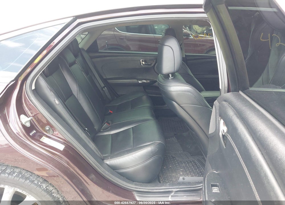 2013 TOYOTA AVALON VIN: 4T1BK1EB8DU074084