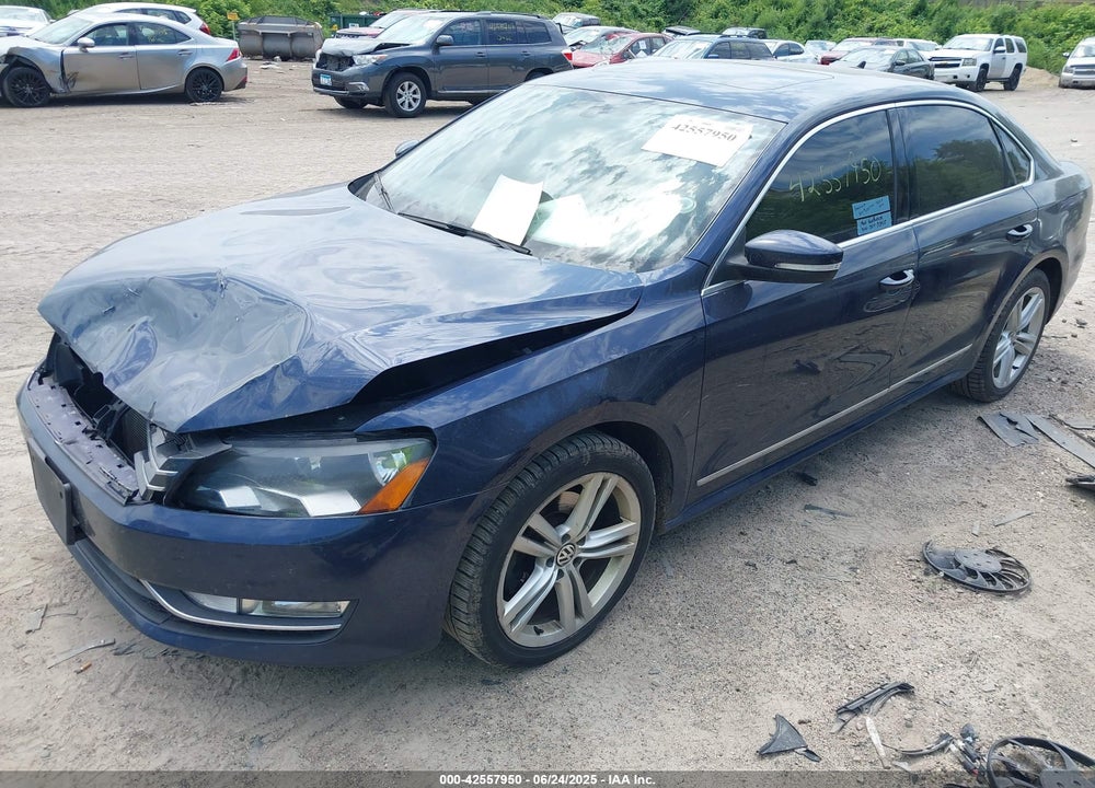 2013 VOLKSWAGEN PASSAT VIN: 1VWBN7A30DC014039