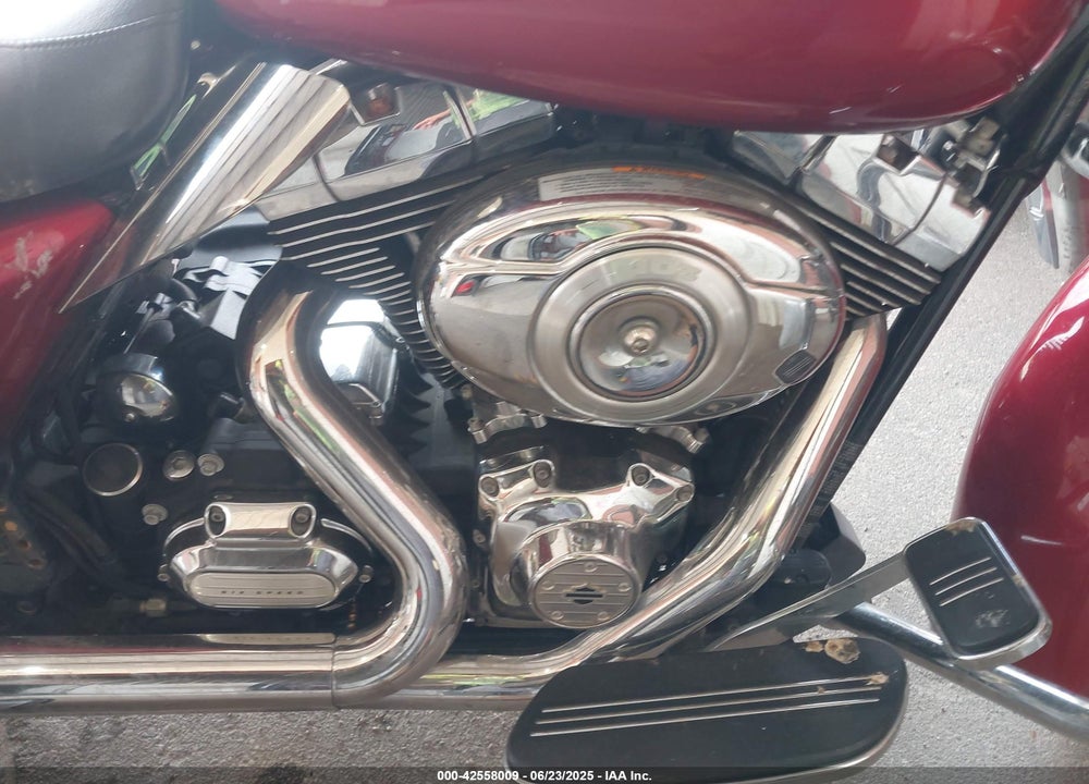 2013 HARLEY-DAVIDSON FLHX STREET GLIDE VIN: 1HD1KBM16DB627601