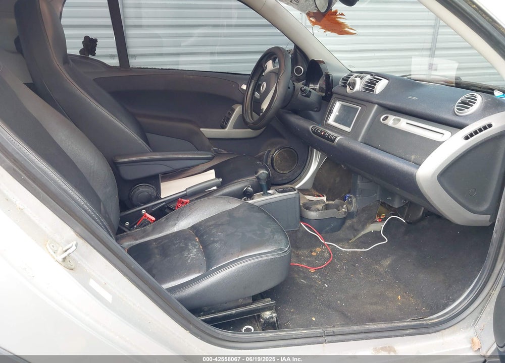 2013 SMART FORTWO VIN: WMEEJ3BA5DK593487