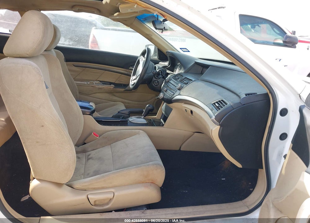 2009 HONDA ACCORD VIN: 1HGCS12799A018951