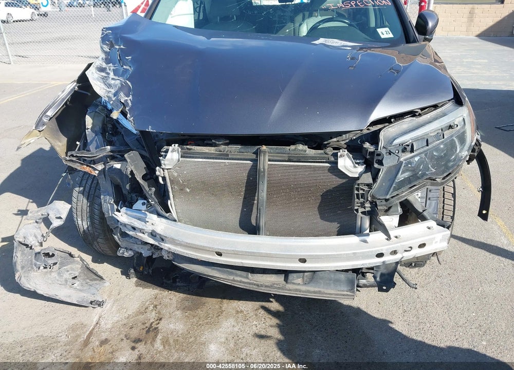 2018 HONDA PILOT VIN: 5FNYF6H52JB062393