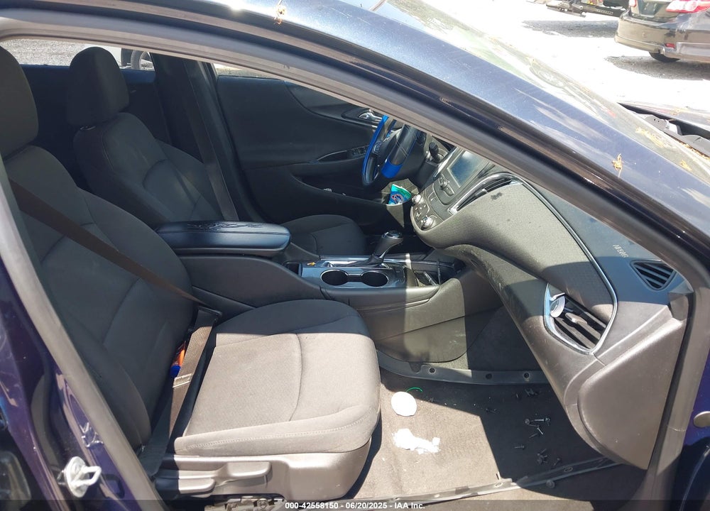 2016 CHEVROLET MALIBU VIN: 1G1ZE5ST7GF184317