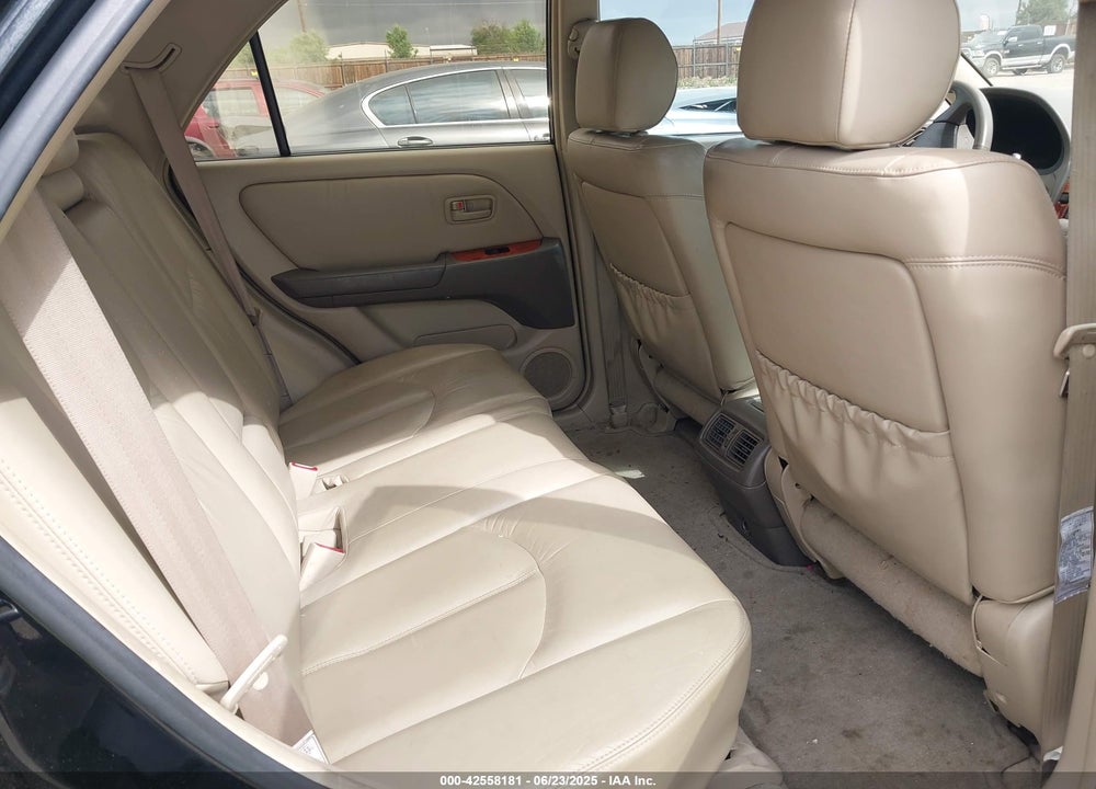 2000 LEXUS RX 300 VIN: JT6HF10U1Y0117356