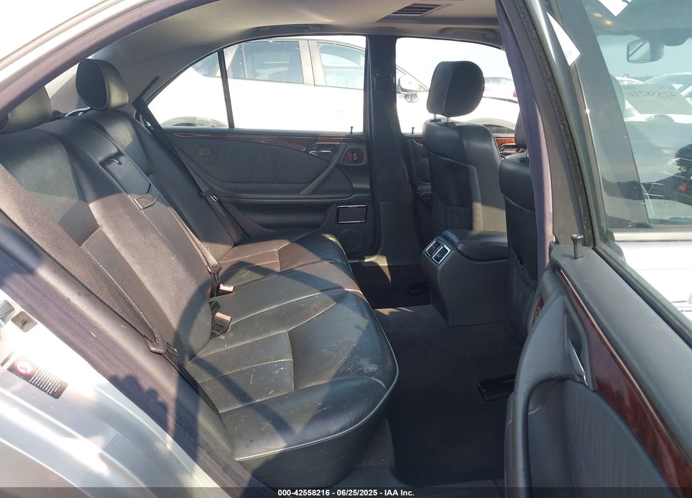 2001 MERCEDES-BENZ E 320 VIN: WDBJF65JX1B206079