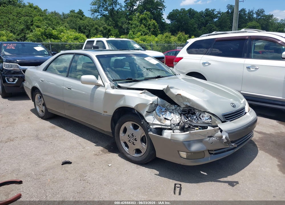 2001 LEXUS ES 300 VIN: JT8BF28G910320471