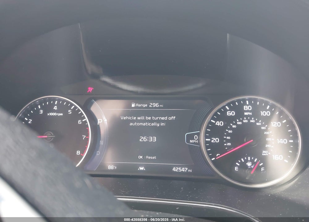 2021 KIA SELTOS VIN: KNDETCA29M7082113