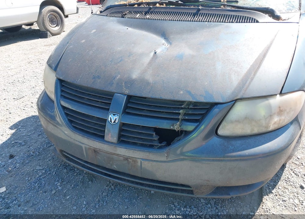 2005 DODGE GRAND CARAVAN SE VIN: 1D4GP24R95B163825