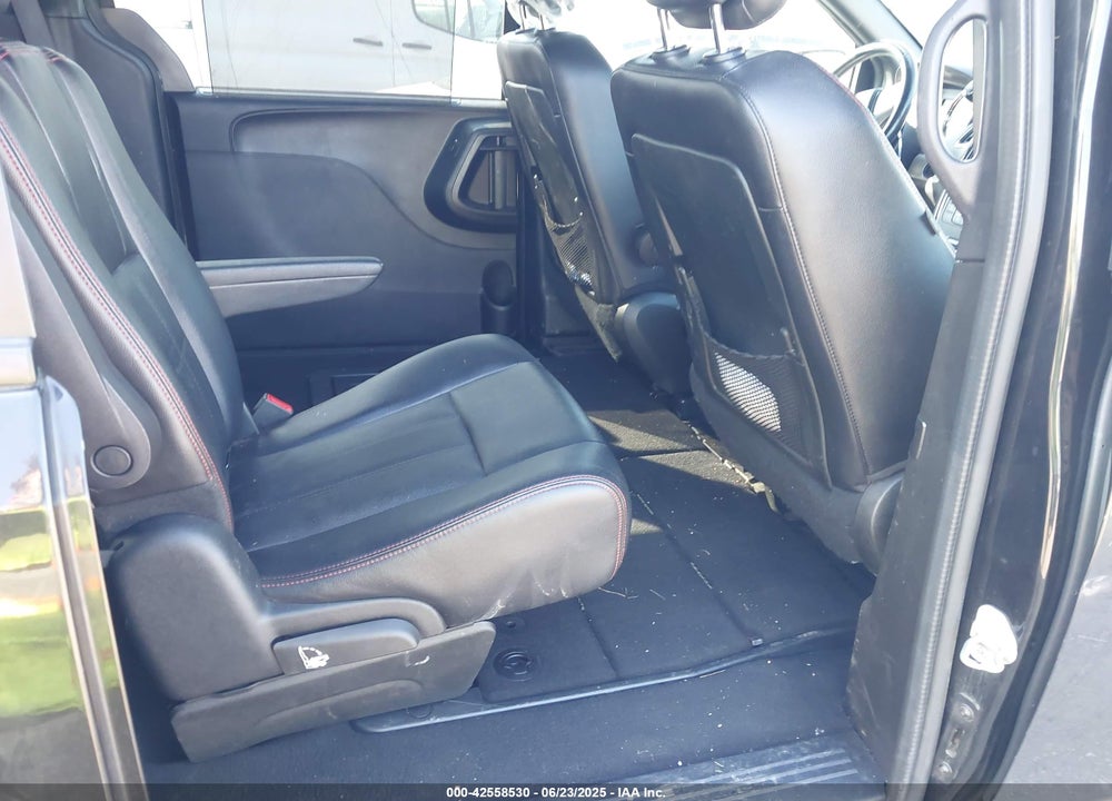 2018 DODGE GRAND CARAVAN GT VIN: 2C4RDGEG9JR335081