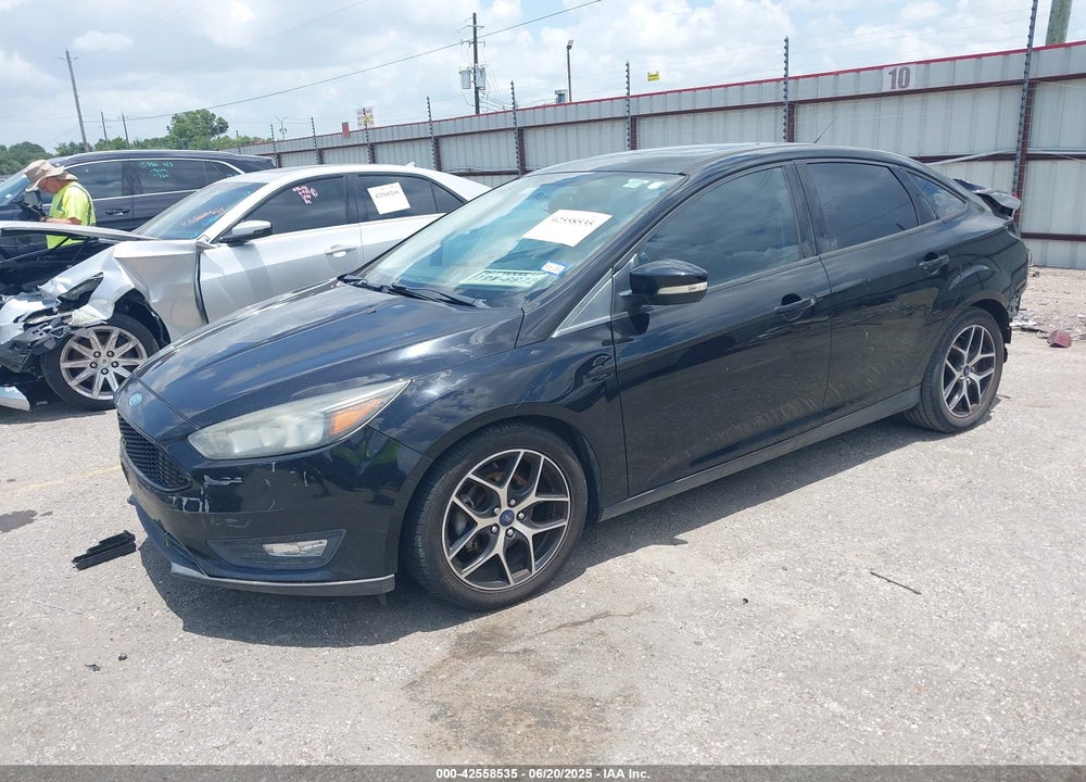2017 FORD FOCUS VIN: 1FADP3H22HL303222