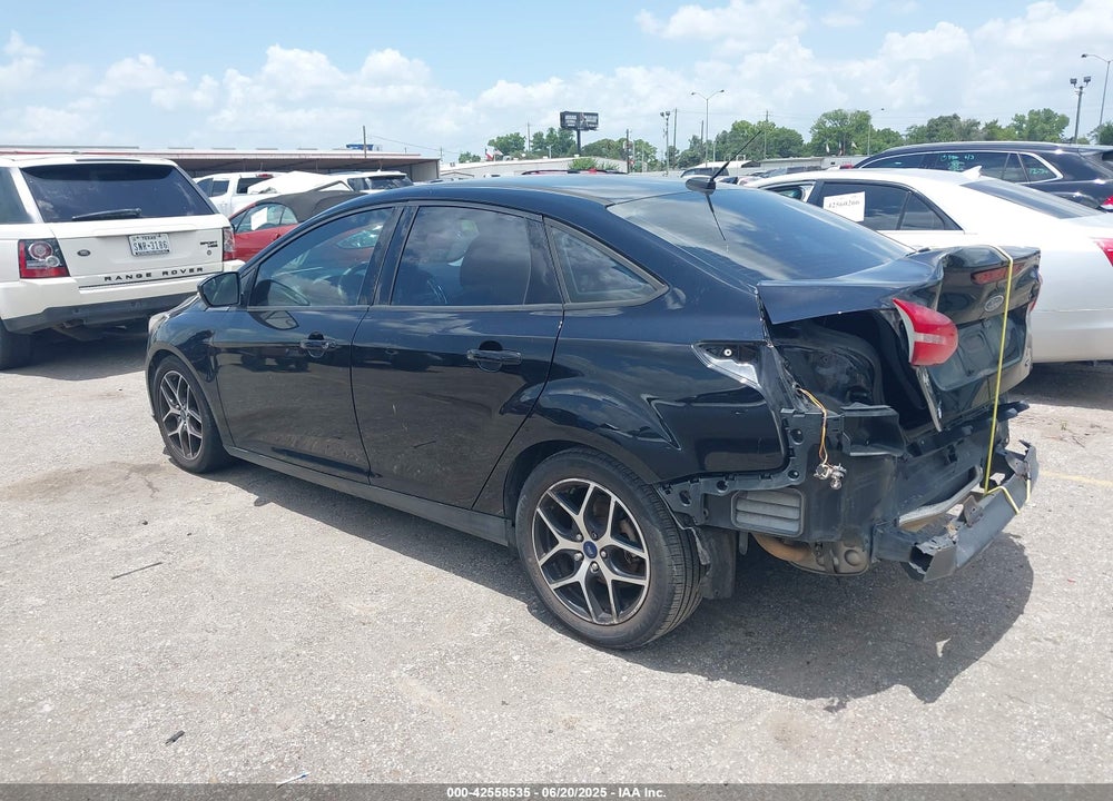 2017 FORD FOCUS VIN: 1FADP3H22HL303222