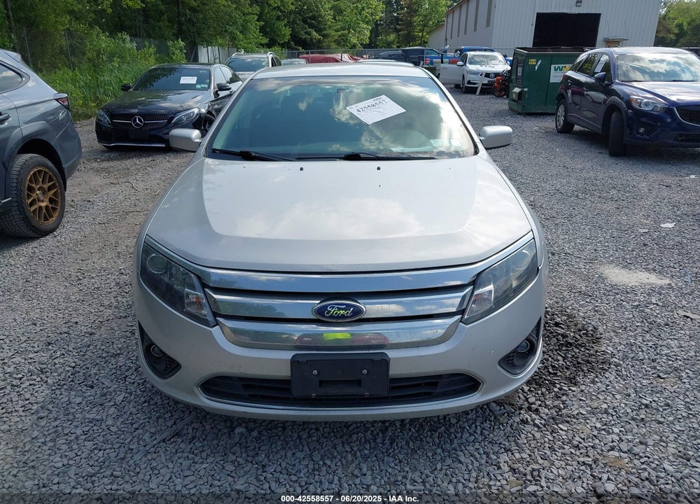 2010 FORD FUSION VIN: 3FAHP0HA9AR311560