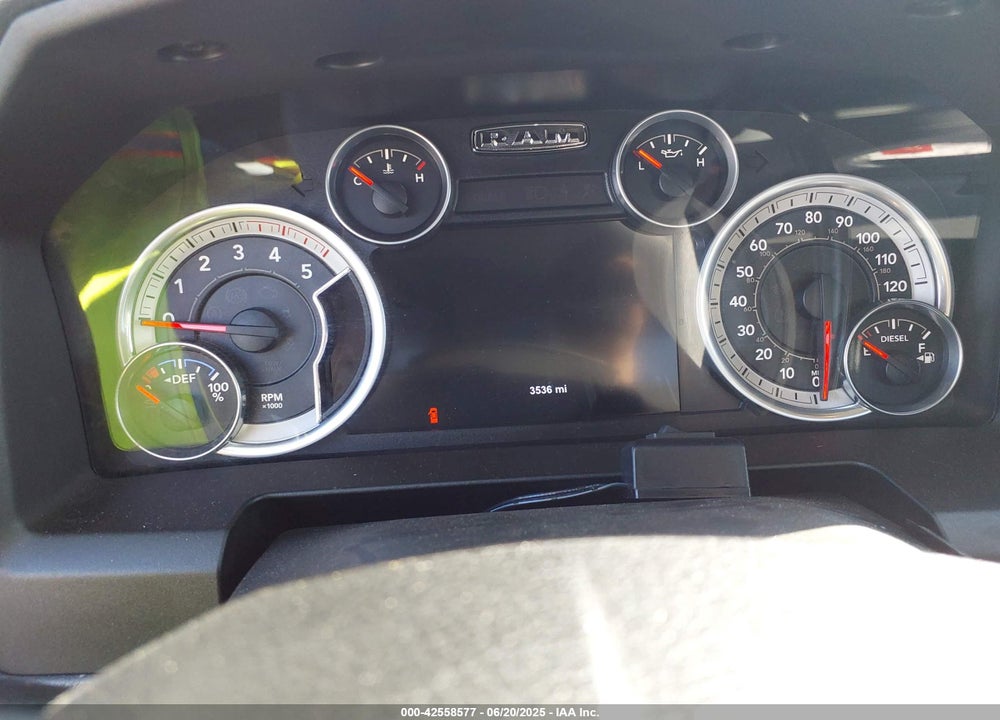 2015 RAM 3500 SLT VIN: 3C63R3BL0FG534512