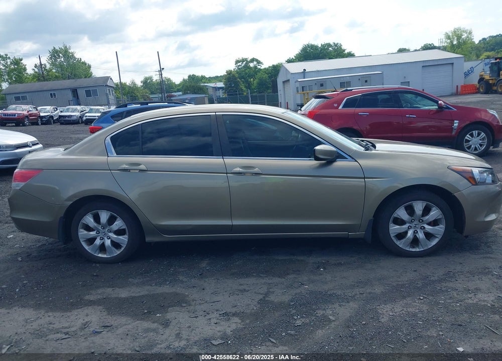 2010 HONDA ACCORD 2.4 LX VIN: 1HGCP2F33AA153460