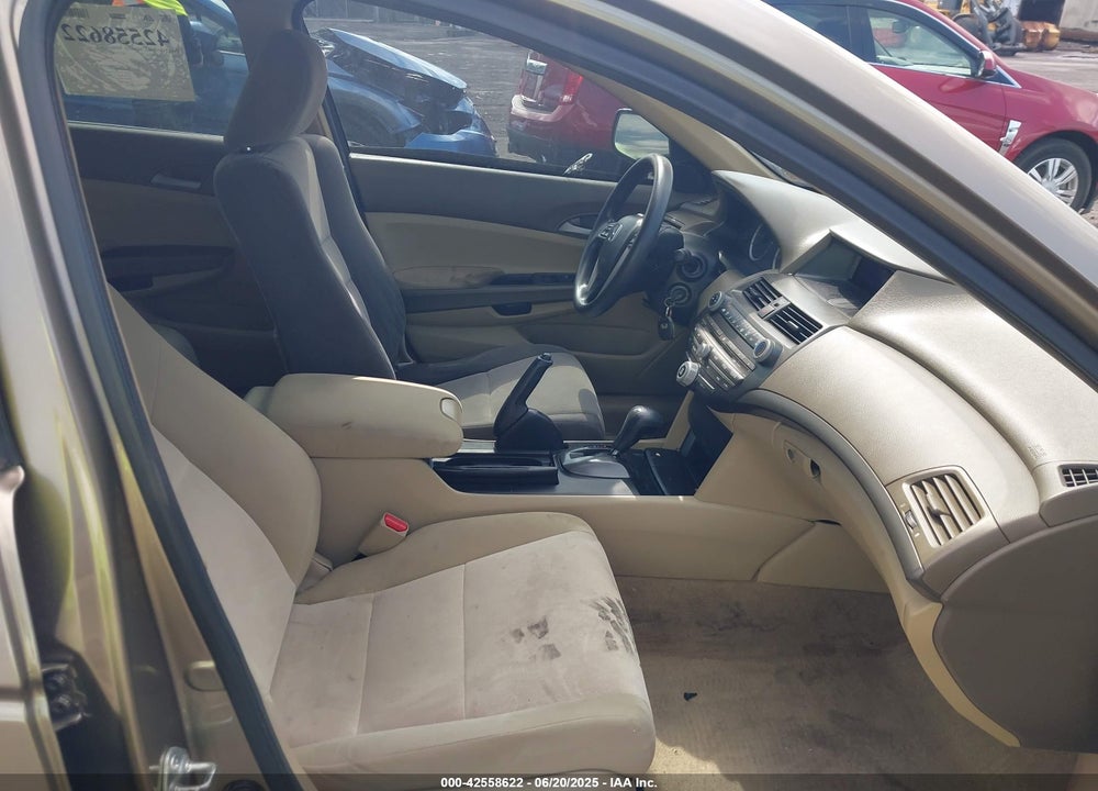 2010 HONDA ACCORD 2.4 LX VIN: 1HGCP2F33AA153460