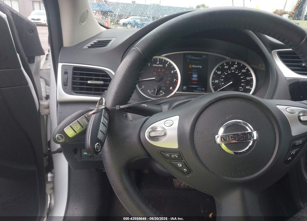 2018 NISSAN SENTRA VIN: 3N1AB7AP5JY304812