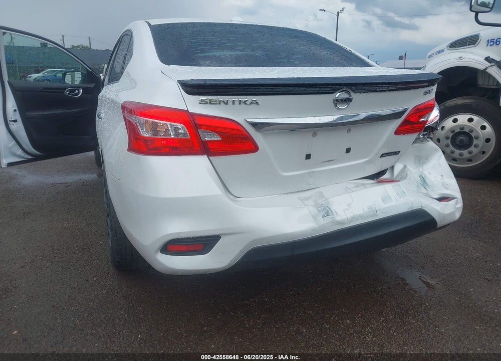 2018 NISSAN SENTRA VIN: 3N1AB7AP5JY304812