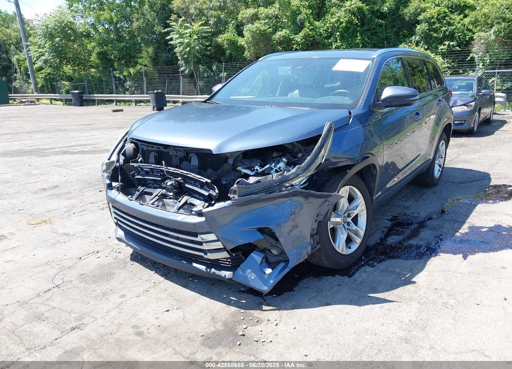 2017 TOYOTA HIGHLANDER VIN: 5TDYZRFH5HS211505