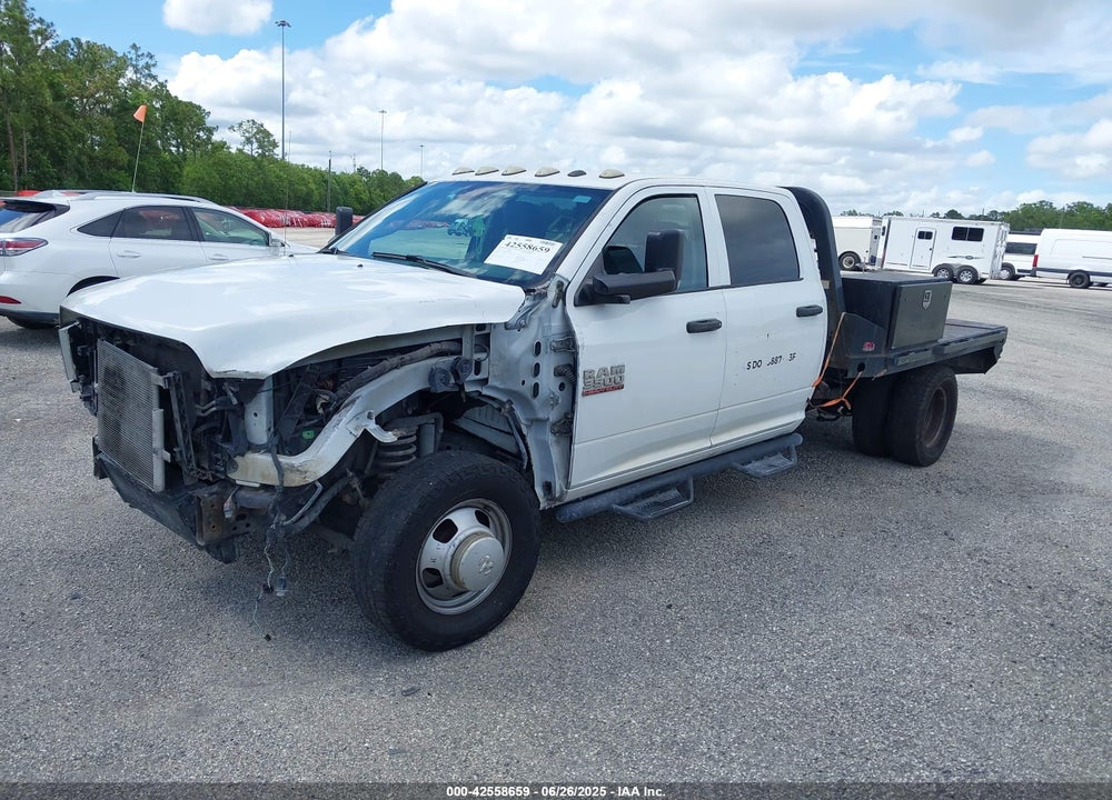 2018 RAM 3500 CHASSIS TRADESMAN/SLT/LAIE VIN: 3C7WRTCL2JG259659
