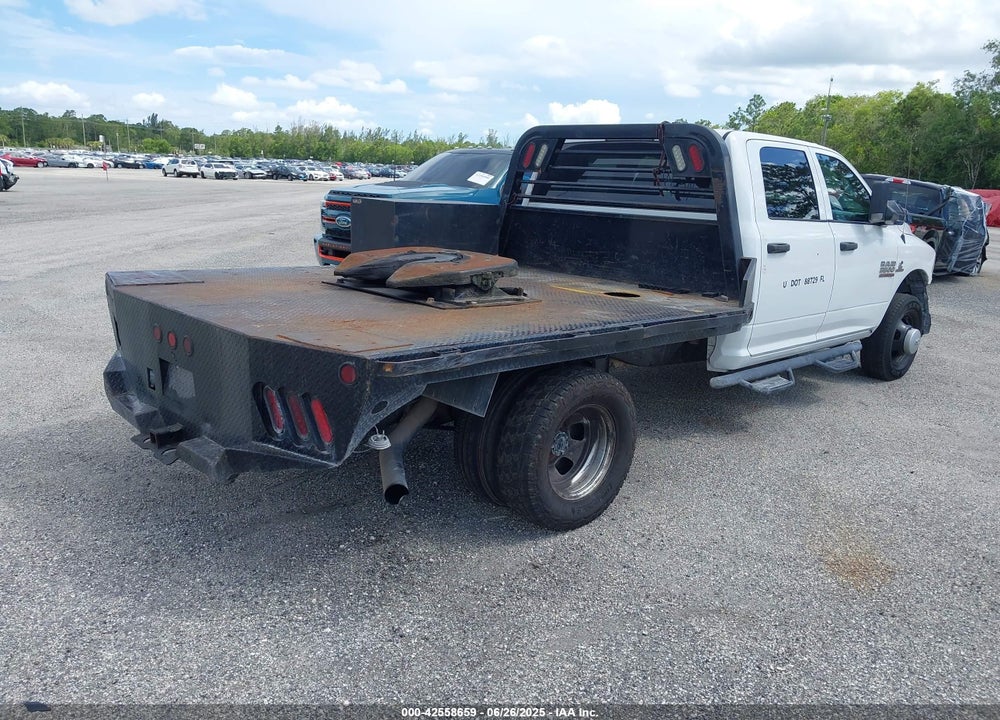 2018 RAM 3500 CHASSIS TRADESMAN/SLT/LAIE VIN: 3C7WRTCL2JG259659