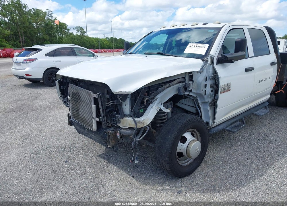 2018 RAM 3500 CHASSIS TRADESMAN/SLT/LAIE VIN: 3C7WRTCL2JG259659