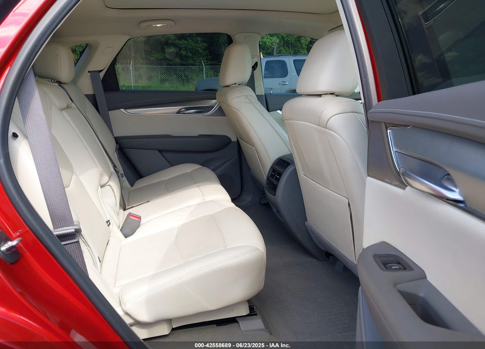 2021 CADILLAC XT5 VIN: 1GYKNCRS6MZ214082