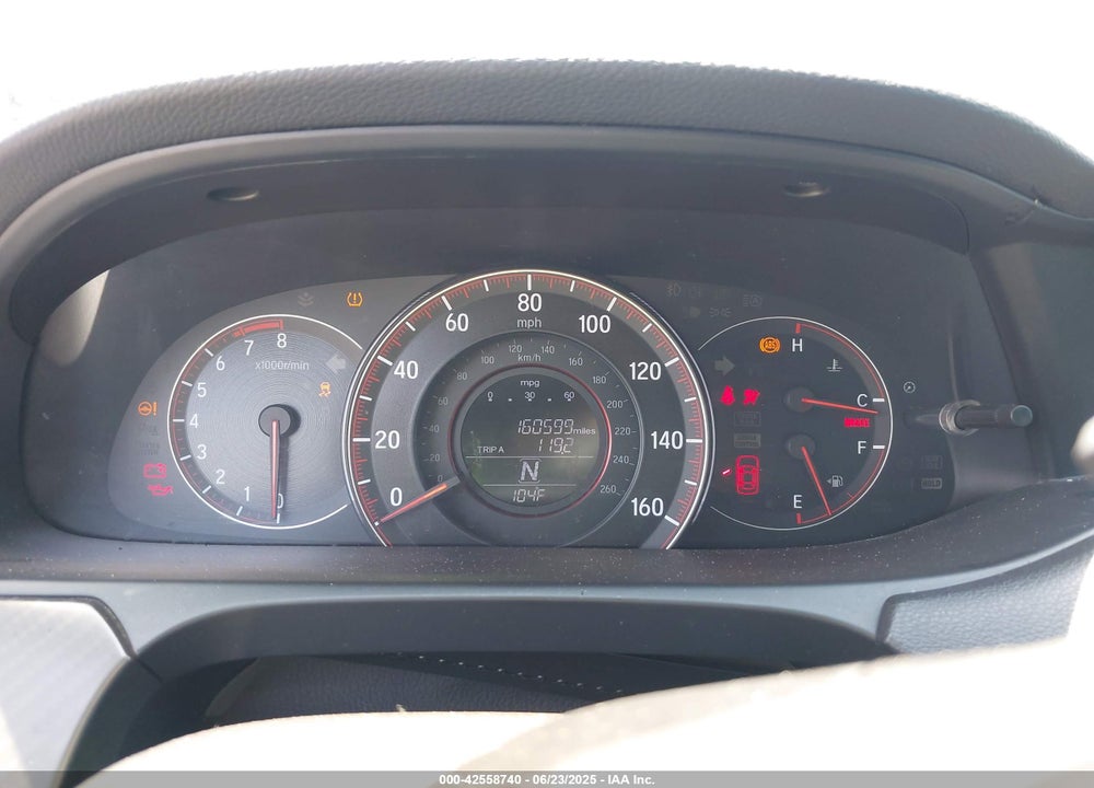 2017 HONDA ACCORD VIN: 1HGCR2F15HA219736