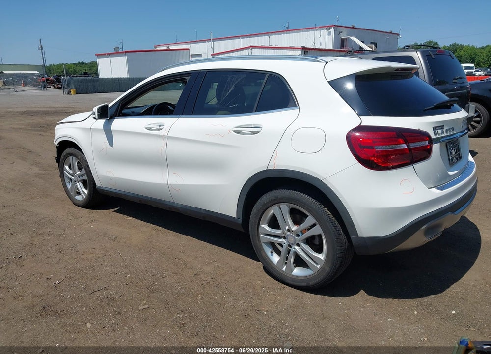 2019 MERCEDES-BENZ GLA 250 4MATIC VIN: WDCTG4GB4KU016621