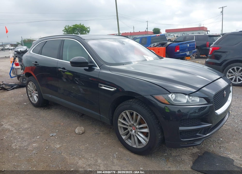 2018 JAGUAR F-PACE VIN: SADCK2FN1JA256864
