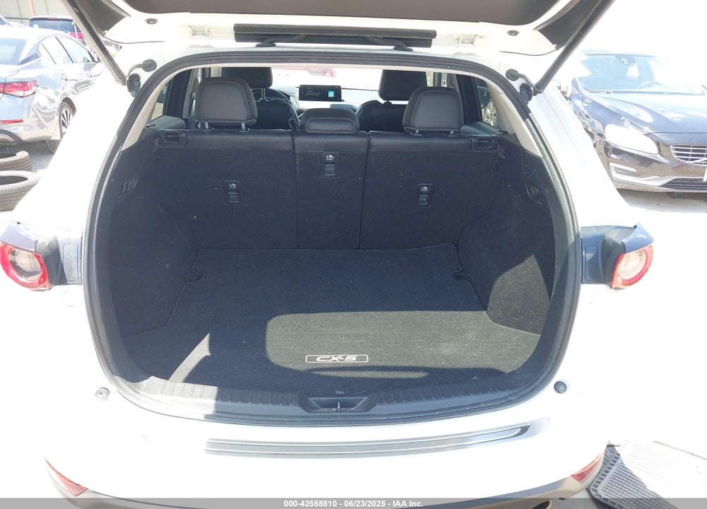 2021 MAZDA CX-5 VIN: JM3KFBCM0M1465869