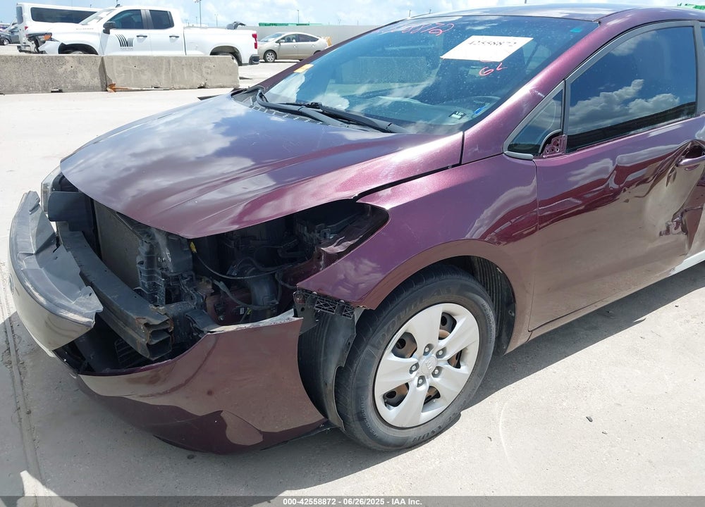 2017 KIA FORTE VIN: 3KPFK4A77HE119867