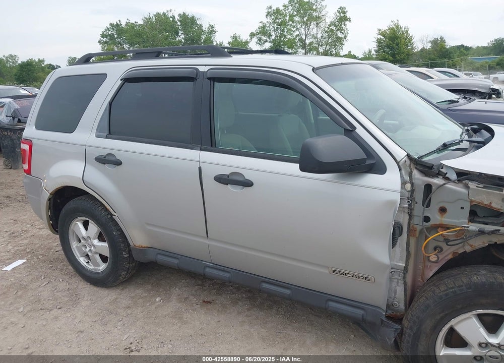 2008 FORD ESCAPE XLT VIN: 1FMCU93128KA54213