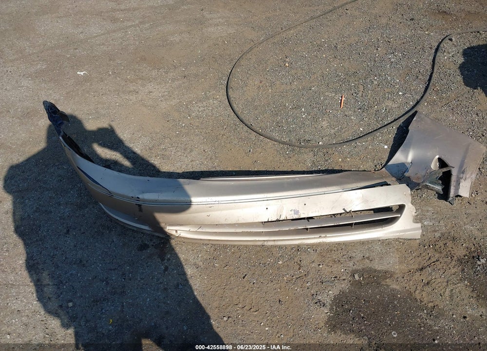 2000 TOYOTA AVALON VIN: 4T1BF28B4YU092979