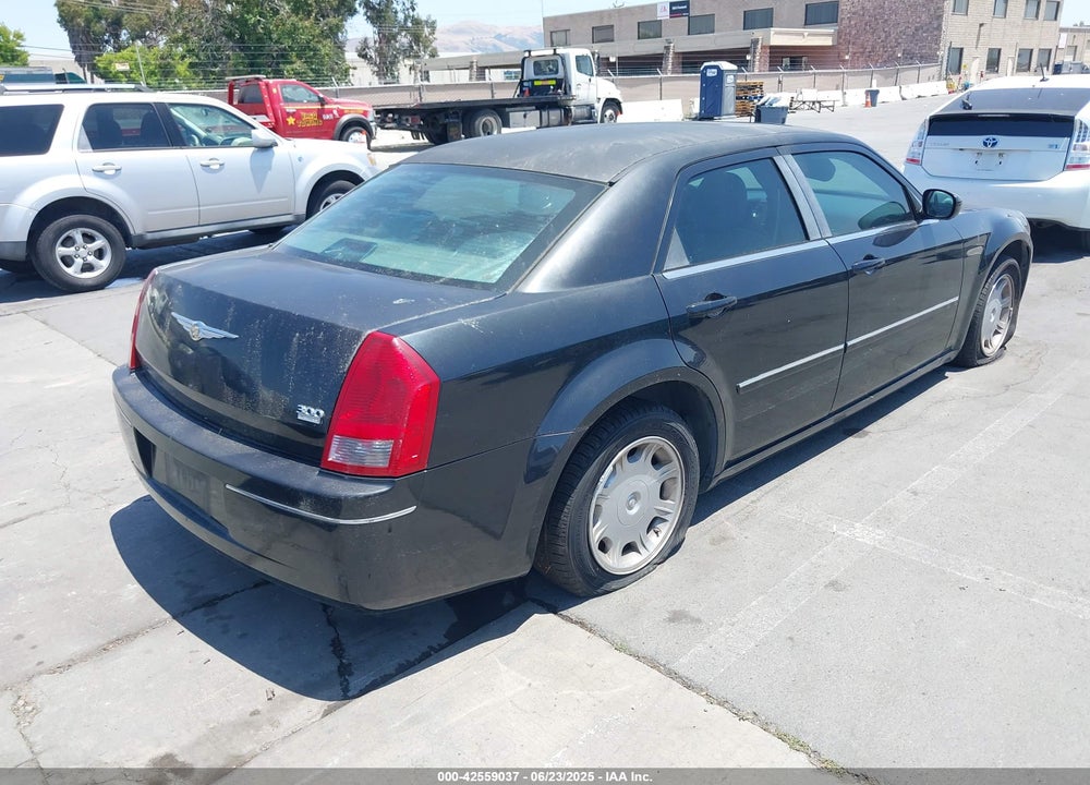 2006 CHRYSLER 300 VIN: 2C3LA53G66H106378