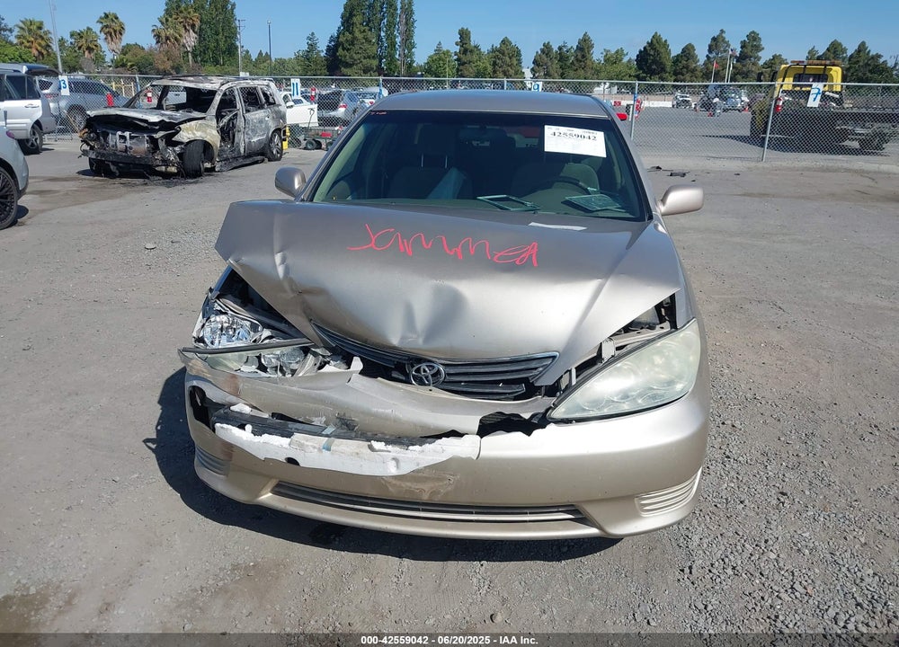 2005 TOYOTA CAMRY VIN: 4T1BE30K55U417168